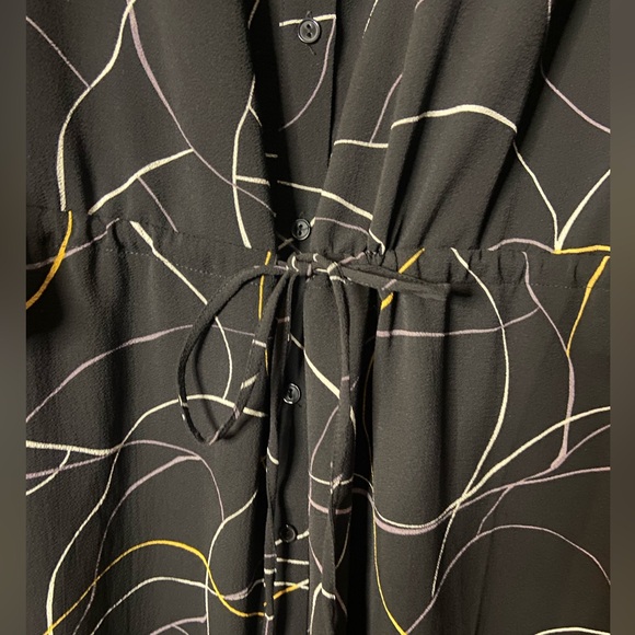 Relaxed Fit Shirt Dress - Picture 4 of 8